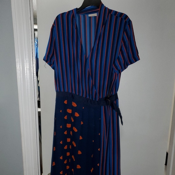 New York & Company Dresses & Skirts - Eva Mendes - NY&Co Wrap Dress